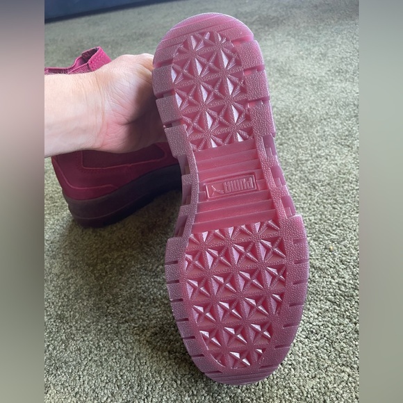 Puma Mayze Chelsea Curtain Call shoes. Never worn. Size 7 - Picture 4 of 10